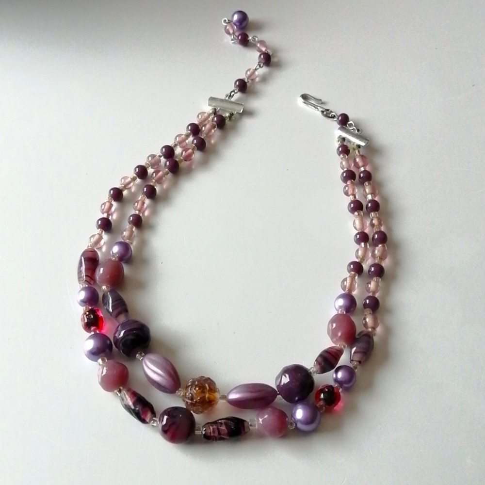 Vintage Purple Lucite Beads 2-Strand Collar Necklace